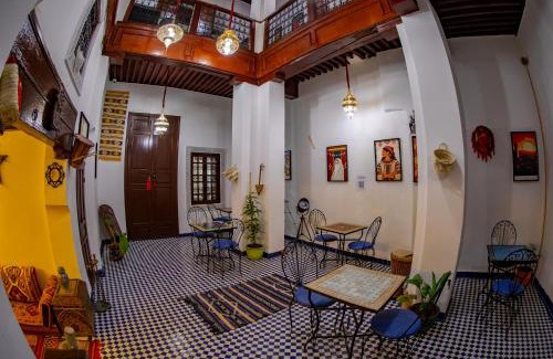 Oulad Khallouf Casa | Fes Dar - Hidden Soul