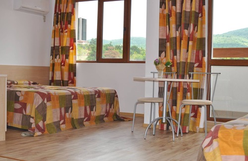 Sunny Beach Hotel | Festa Gardenia Hills
