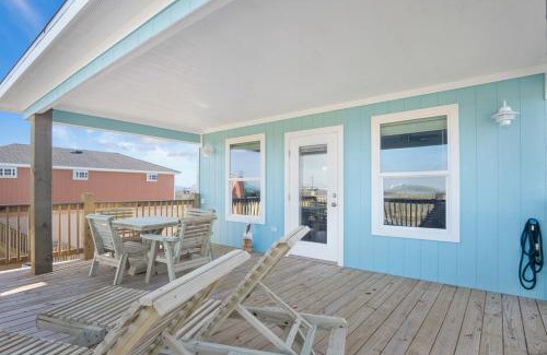 Gilchrist Casa | Fetching, cozy home, Sleeps 4 Pet&kid friendly
