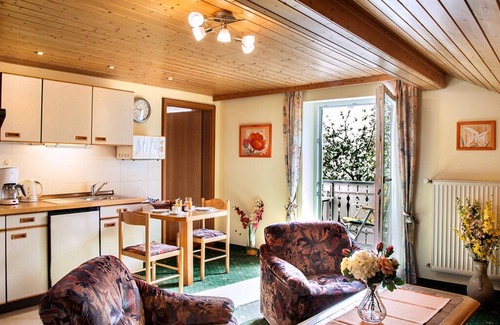 Bad Birnbach Apartamento | Apartamento de 45m² para dos personas con balcón.