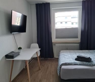 Center Apartamento | Fewo am Kurpark mit Balkon