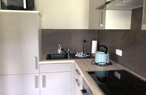 Emmelshausen Apartamento | Fewo "bachs Ferienglück" - Appartement/fewo, Dusche, WC, 1 Schlafraum