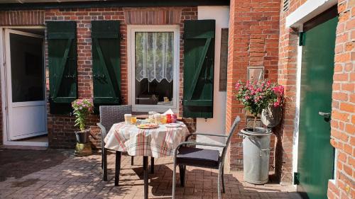 Dornumersiel Apartamento | FeWo-Butze 2 mit Terrasse