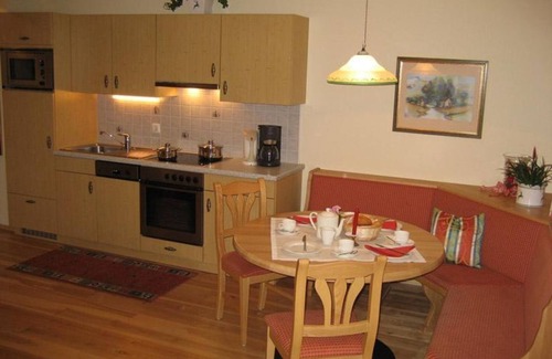 Am Feuersang Apartamento | Fewo C - Landhaus Innrain