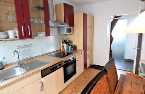 Neustadt-Gimmeldingen Apartamento | Fewo Goldberg, Dusche, WC, Balkon - Haus Mandelblüte