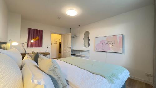 Stadtbezirk Nord Apartamento | Fewo GOLDBERG, Balkon, SmartTV