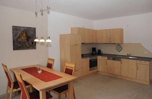 Arnbruck Apartamento | Fewo Herbst - 5 estrellas - recién amueblado con dos balcones y calefacción por suelo radiante