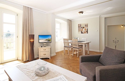 Hohen Niendorf Apartamento | Dream vacation in Hohen Niendorf Castle