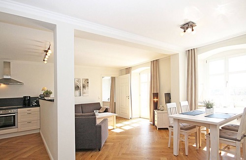 Hohen Niendorf Apartamento | Dream vacation in Hohen Niendorf Castle