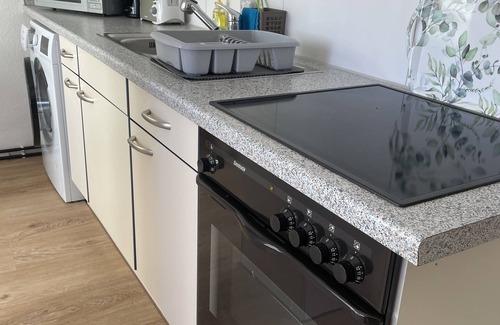 Ravensburg Apartamento | Fewo in Ruhiger Lage mit Südbalkon Nahe Spieleland und Bodenseeregion