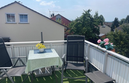 Ravensburg Apartamento | Fewo in Ruhiger Lage mit Südbalkon Nahe Spieleland und Bodenseeregion