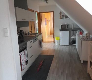 Ellenz Apartamento | FeWo Karola