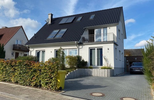 Alt-Travemunde/Ronnau Condominio | FeWo Lütte in Haus Tulle - dream in a quiet location / incl. seasonal beach chair