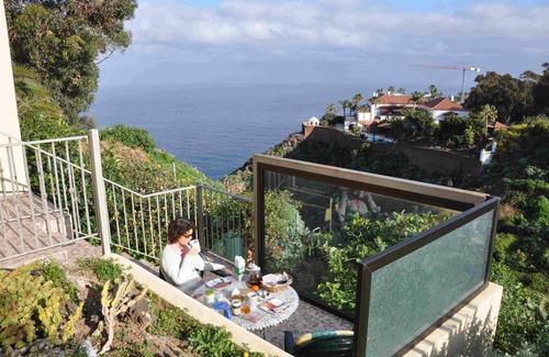 Santa Úrsula Apartamento | Fewo Rocamar, auf dem Felsen über dem Meer mit toller Sicht, 2 Terrassen, Pool, Grill und Parkplatz