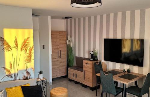 Langen Apartamento | FeWo SKY21 * Langen EXKLUSIVES APPARTMENT Vollausstattung/zentrale Lage *NEU*