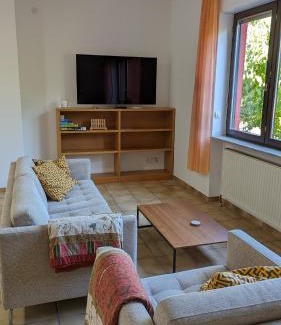 Sankt Ingbert Casa | FeWo Sonnenschein Bungalow