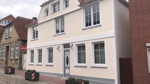 Heiligenhafen Apartamento | FeWo Todeskino 'Strandgut' in Heiligenhafen