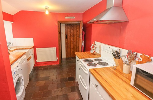 Pontfaen Cabaña | Ffynnondici Farmhouse, NEWPORT, PEMBROKESHIRE