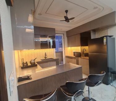 Dariyaganj Apartamento | FIAA Hospitality 3BHK 2 FLATS