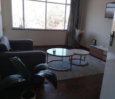 Greater Johannesburg Metropolitan Area Apartamento | Fibbi's Place