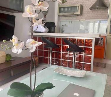 Parque Alcosa Apartamento | FIBES Apartamento con parking gratis