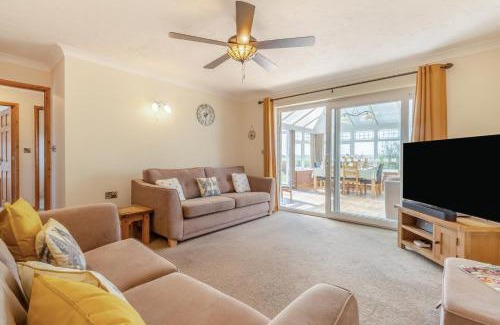 Walcott Casa | Field Horizon