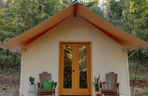 Travelers Rest Alquiler De RV | Field Trip Unit 4 XL Canvas Cabin Family & Dog-Friendly