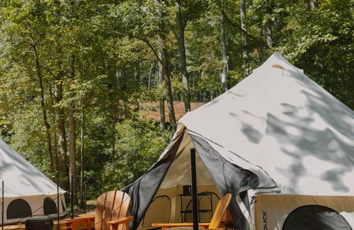 Travelers Rest Alquiler De RV | Field Trip Unit 7 Small Bell Tent