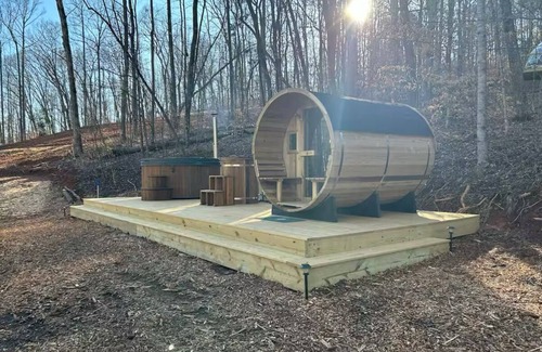 Travelers Rest Cabina | Field Trip Unit 23 A-Frame / Cozy A-Frame with private fire pit