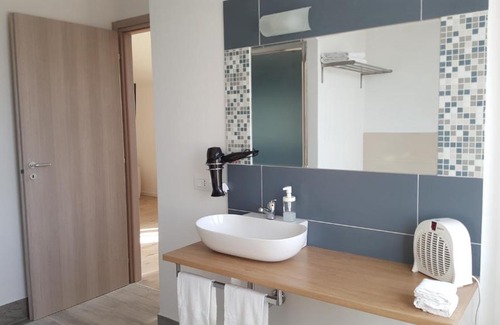 Ponte Galeria Apartamento | Fiera Roma Suites