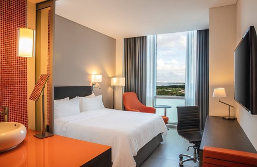 Centro de Cancún Hotel | Fiesta Inn Cancun Las Americas