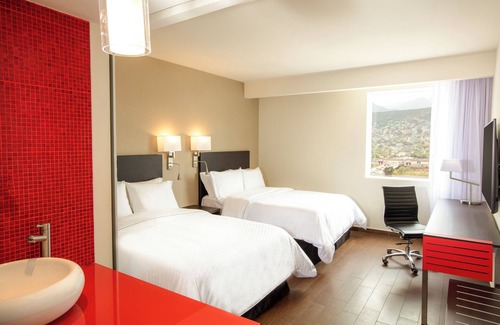 Centro de Monterrey Hotel | Fiesta Inn Express Monterrey Centro