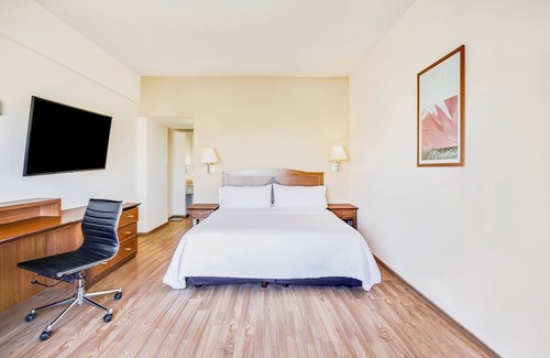 Torreón Hotel | Fiesta Inn Torreon Galerias