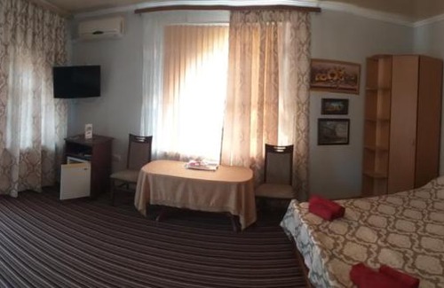 Bilhorod-Dnistrovskyi Hotel | Fiesta