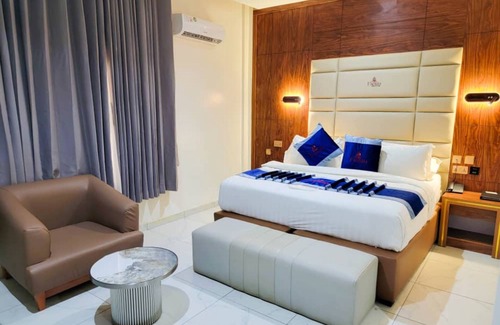 Enugu Hotel | Fiesto Hotel and Suites Enugu
