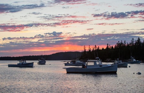Stonington Casa | Fifield Lobster Overlook
