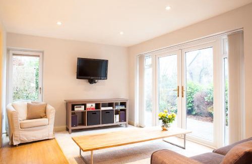 Whaddon Casa | Fig Cottage, near Bradford on Avon and Bath