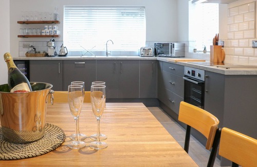 Kirkby Stephen Cabaña | FIG COTTAGE, romantic, luxury holiday cottage in Kirkby Stephen