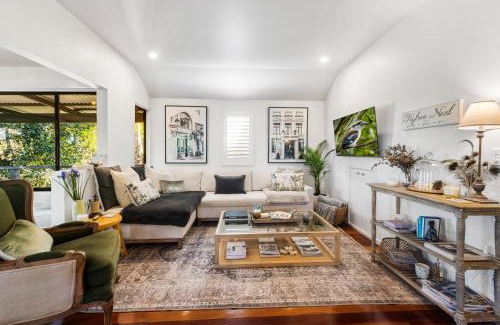 Montville Casa | Fig Tree Nest
