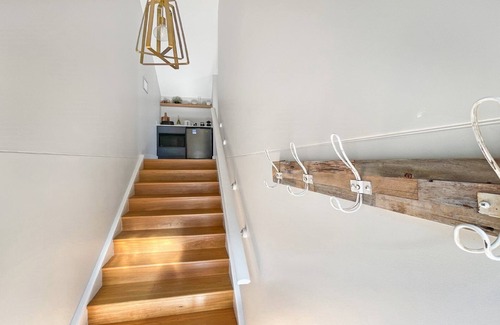 Pokolbin Casa | FIGTREE LOFT - THE VINTAGE HOLIDAY HOUSES