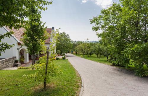 Balatonfured Casa | Figula Vendégház