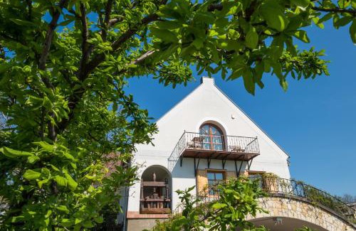Balatonfured Casa | Figula Vendégház