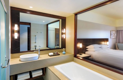 Momi Hotel | Fiji Marriott Resort Momi Bay