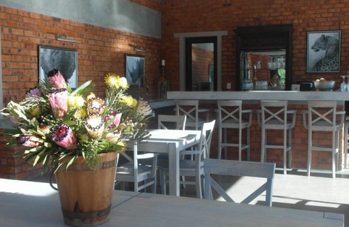 Kouga Casa | Fijnbosch Game Lodge Jeffreys Bay