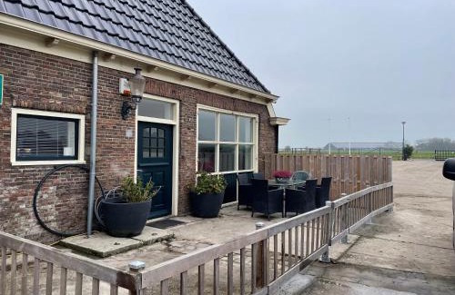 Dokkum Apartamento | Fijne woning op hippische accommodatie aan de rand van Dokkum