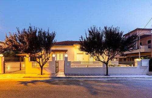 Filiatra Casa | Filiatra Downtown Cozy Retreat - Homely Vibes