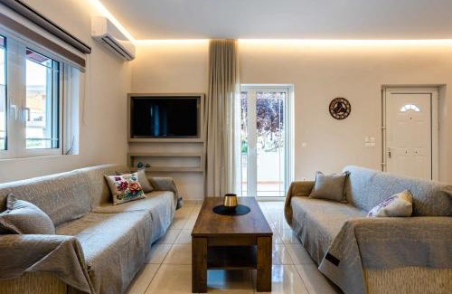 Filiatra Casa | Filiatra Downtown Cozy Retreat - Homely Vibes