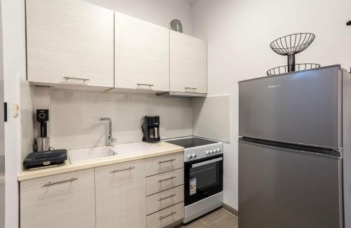 Filiatra Apartamento | Filiatras Welcoming Hideaway - A Cozy Urban Escape