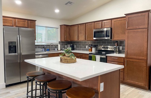 Glendale Casa | ❃Filling Up for Holidays! Book NOW! Private Pool/Arcade Games! Close to Stadium❃