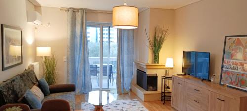 Khalandrion Apartamento | Filoxenia House Marousi -private parking-